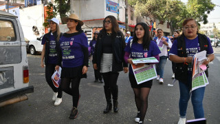 LA OLEADA VIOLETA SE EXPANDE Y LLEGA A COYOACÁN PARA PREVENIR LA VIOLENCIA CONTRA LAS MUJERES
